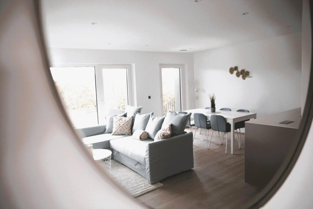 Beautiful Stylish 2Br Apartment In Kirchberg Luxemburg Exterior foto